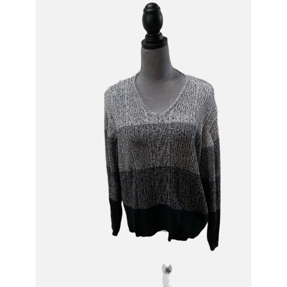 Liz Golf By Liz Claiborne Pullover V-Neck Chunky Sweater  100 1% Cotton Size XL.